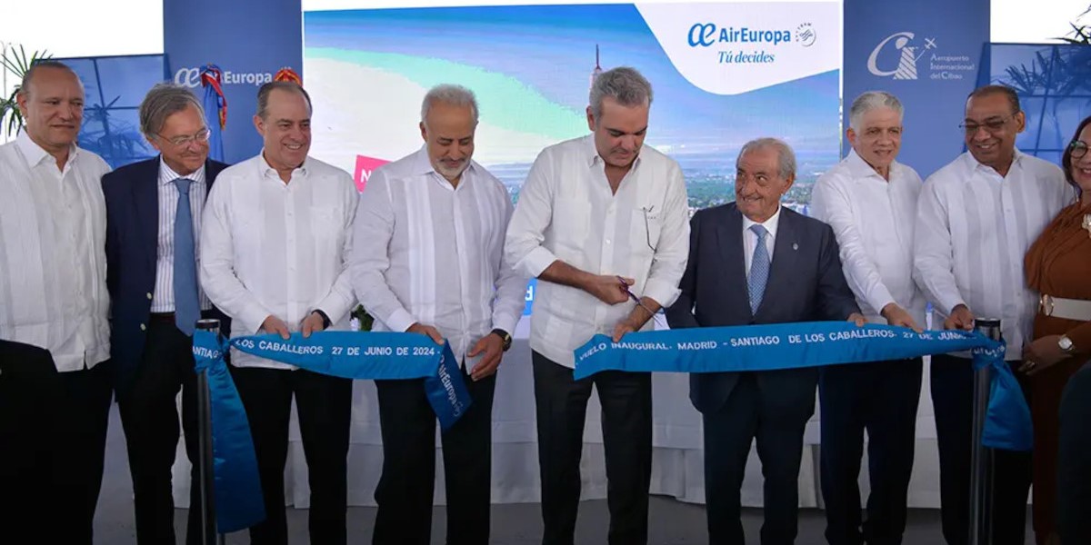 Primer vuelo desde Europa a Santiago